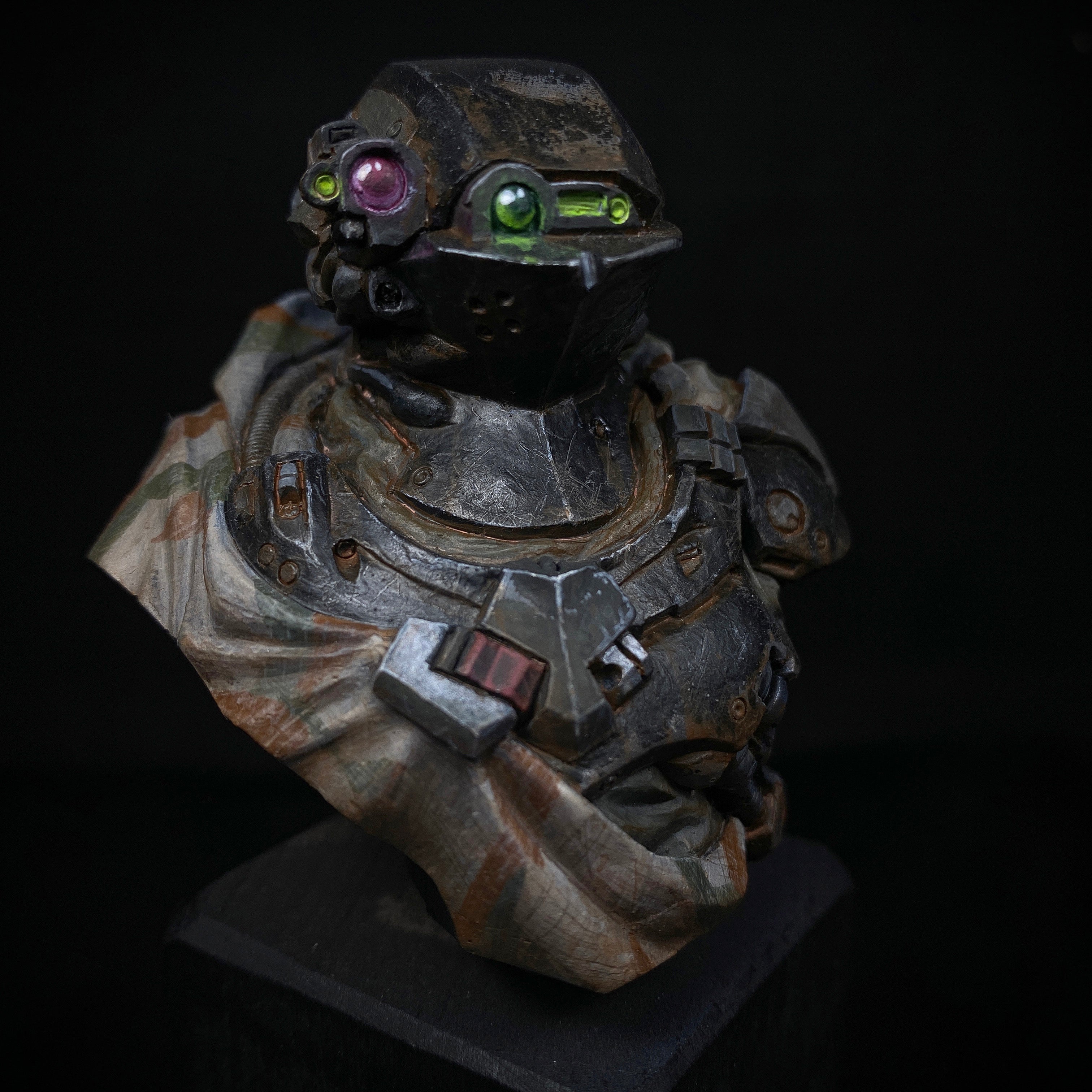 Knight Sniper Bust by Christof Keil