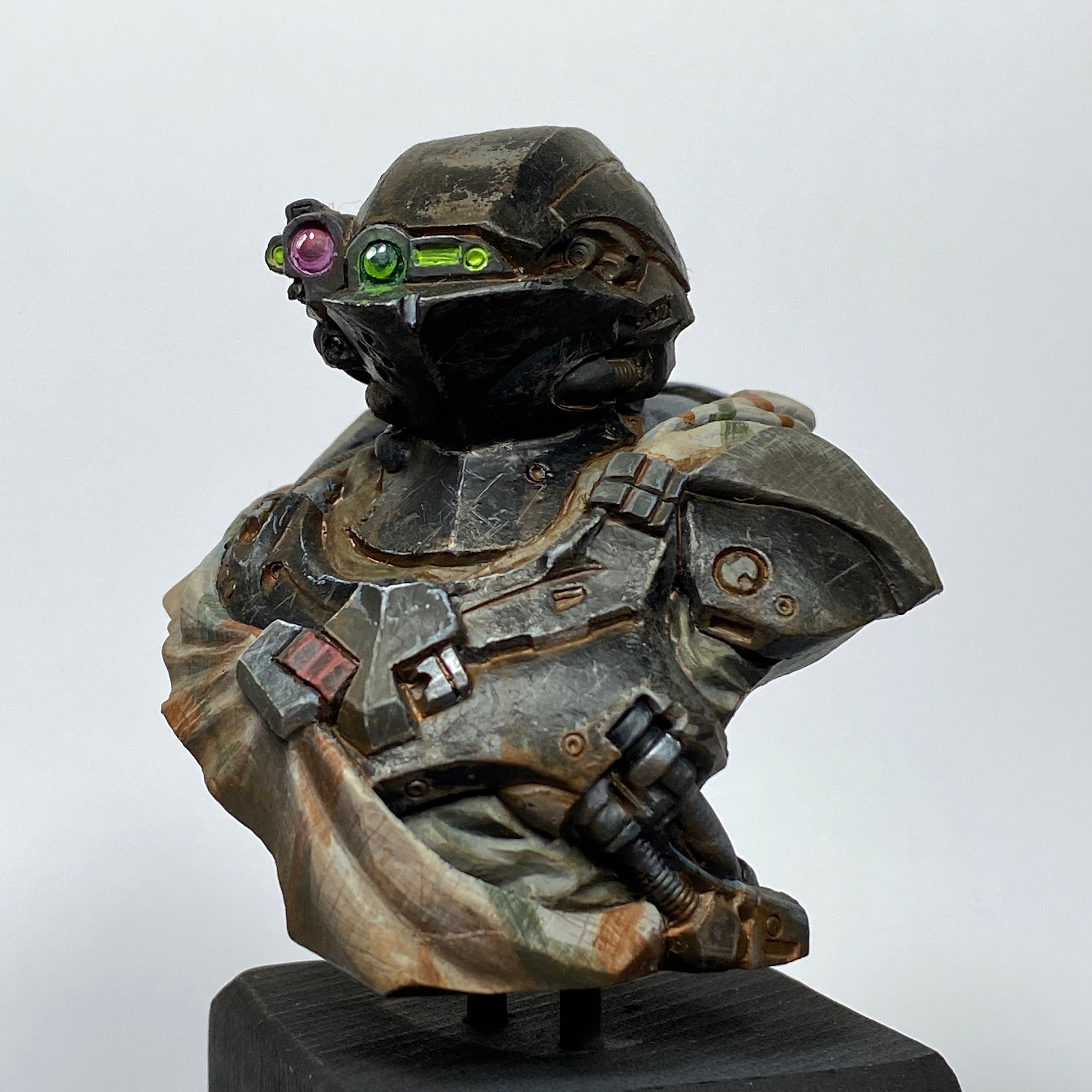 Knight Sniper Bust by Christof Keil